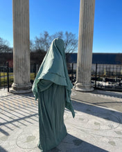 Load image into Gallery viewer, Luxe Puff Sleeve Abaya with  Khimar