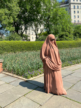 Load image into Gallery viewer, Luxury 2 pieces jilbabs -  Light Brown