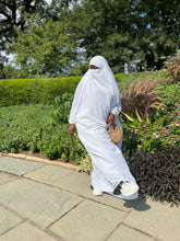 Load image into Gallery viewer, Plus Size 2 pieces jilbabs : White with pocket