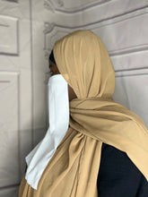 Load image into Gallery viewer, Ramadan  Georgette Crepe Hijab Box : Akilah