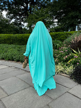 Load image into Gallery viewer, Plus Size 2 pieces jilbabs : Aqua Green with pocket