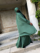 Load image into Gallery viewer, Dark Green- French 2  Piece Jilbabs