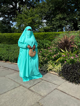 Load image into Gallery viewer, Plus Size 2 pieces jilbabs : Aqua Green with pocket