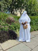 Load image into Gallery viewer, Plus Size 2 pieces jilbabs : White with pocket