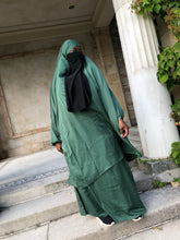Load image into Gallery viewer, Dark Green- French 2  Piece Jilbabs
