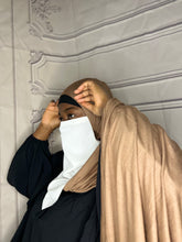 Load image into Gallery viewer, Everyday Jersey Hijab- Nutmeg