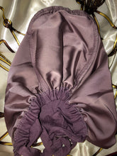 Load image into Gallery viewer, Satin Lined Undercap- Mauve
