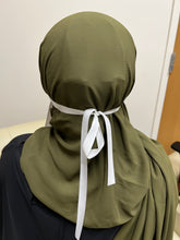 Load image into Gallery viewer, Satin Half Niqab- White
