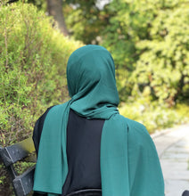 Load image into Gallery viewer, Everyday Chiffon Hijab - Forest Green
