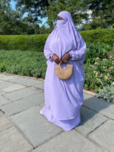 Load image into Gallery viewer, Plus Size 2 pieces jilbabs : Lavender with pocket
